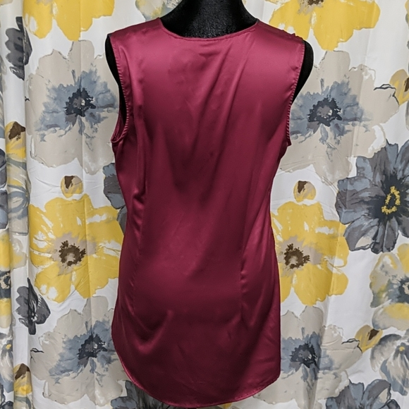 NY and Co Maroon ruffle tank - Picture 2 of 3